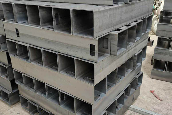 万全大口径方管